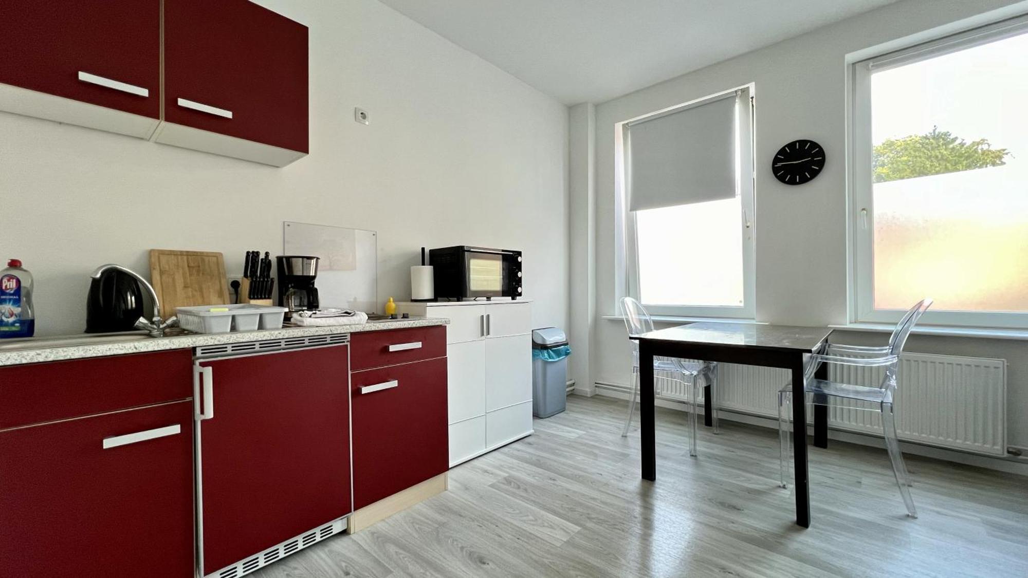 Studio-Apartments Fuer Monteure & Businessgaeste Zentral In Neumünster Extérieur photo