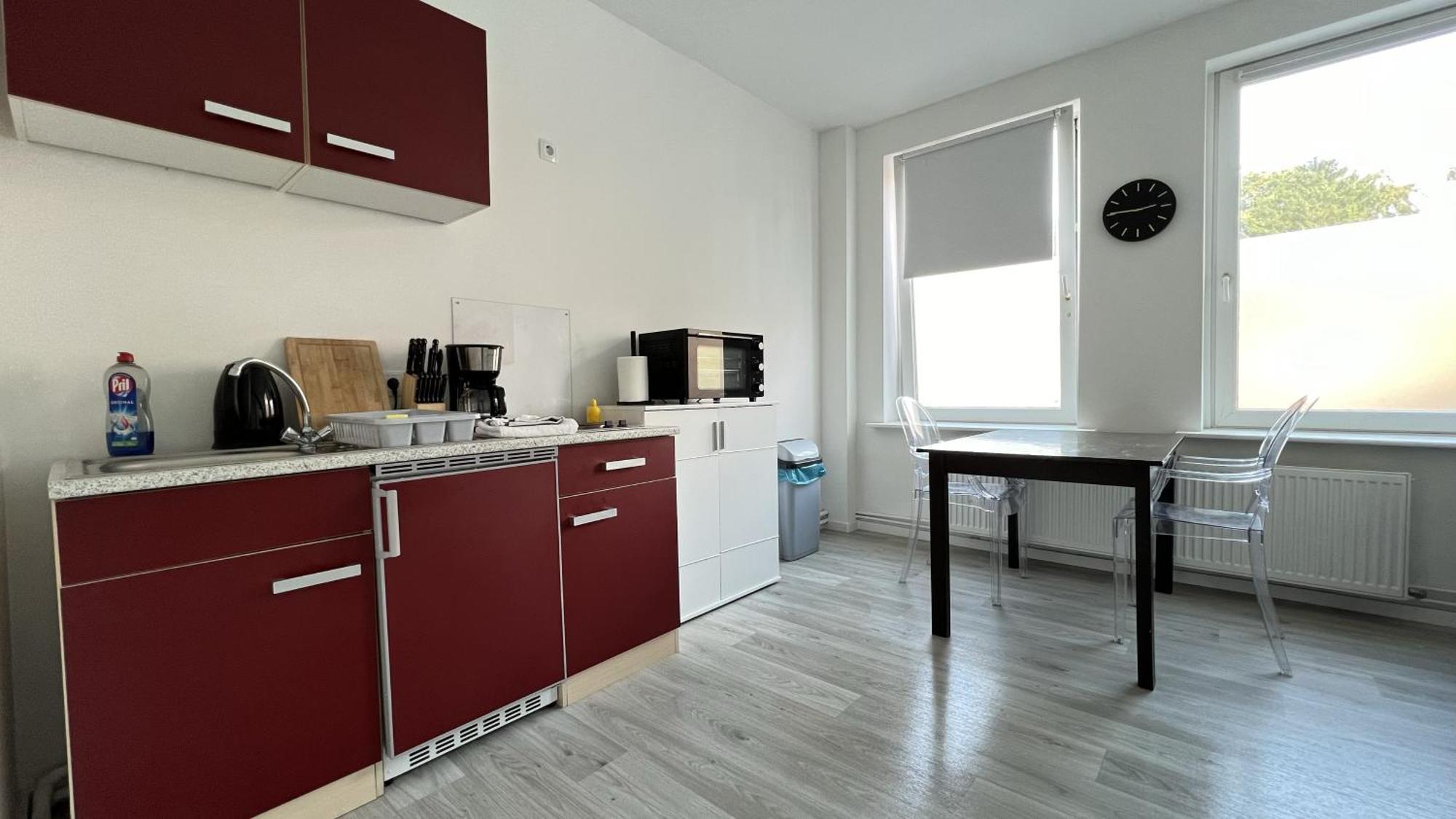 Studio-Apartments Fuer Monteure & Businessgaeste Zentral In Neumünster Extérieur photo