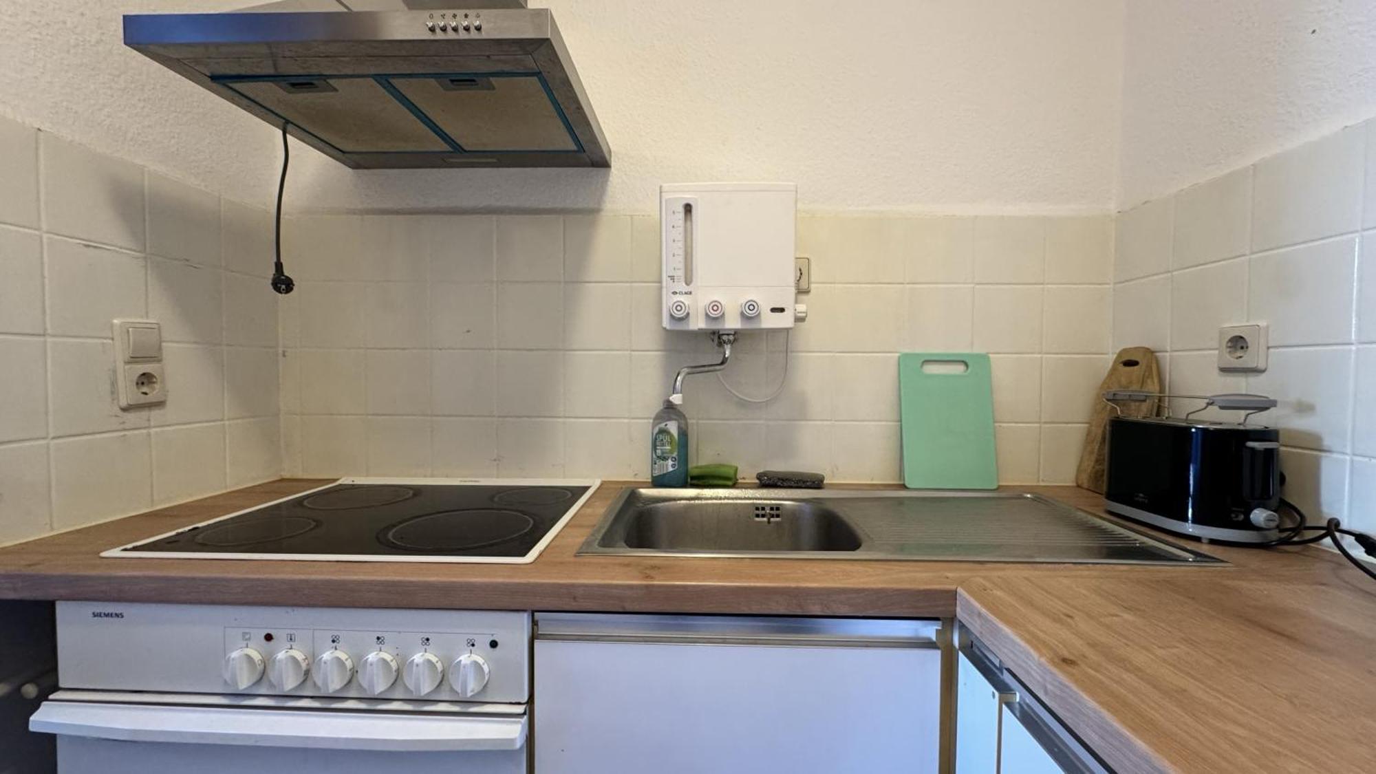Studio-Apartments Fuer Monteure & Businessgaeste Zentral In Neumünster Extérieur photo
