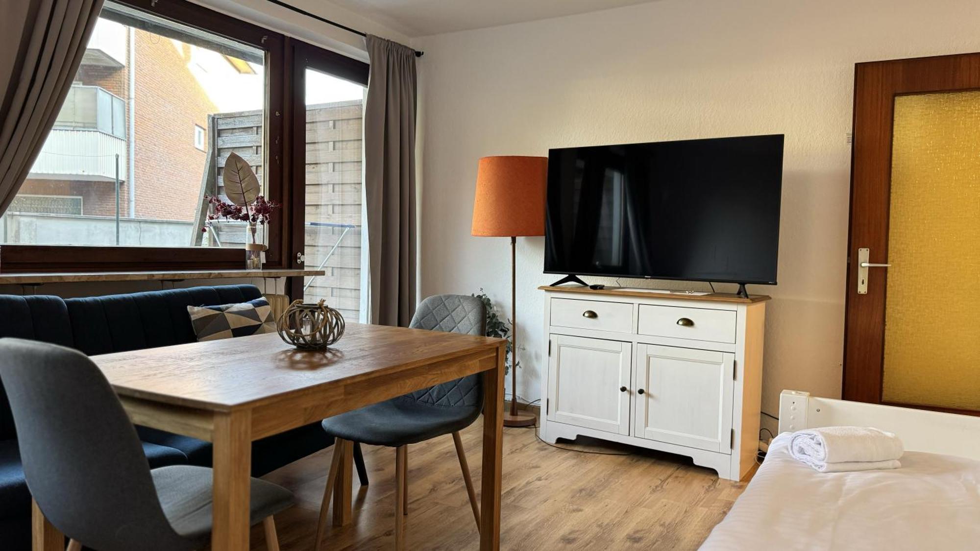 Studio-Apartments Fuer Monteure & Businessgaeste Zentral In Neumünster Extérieur photo