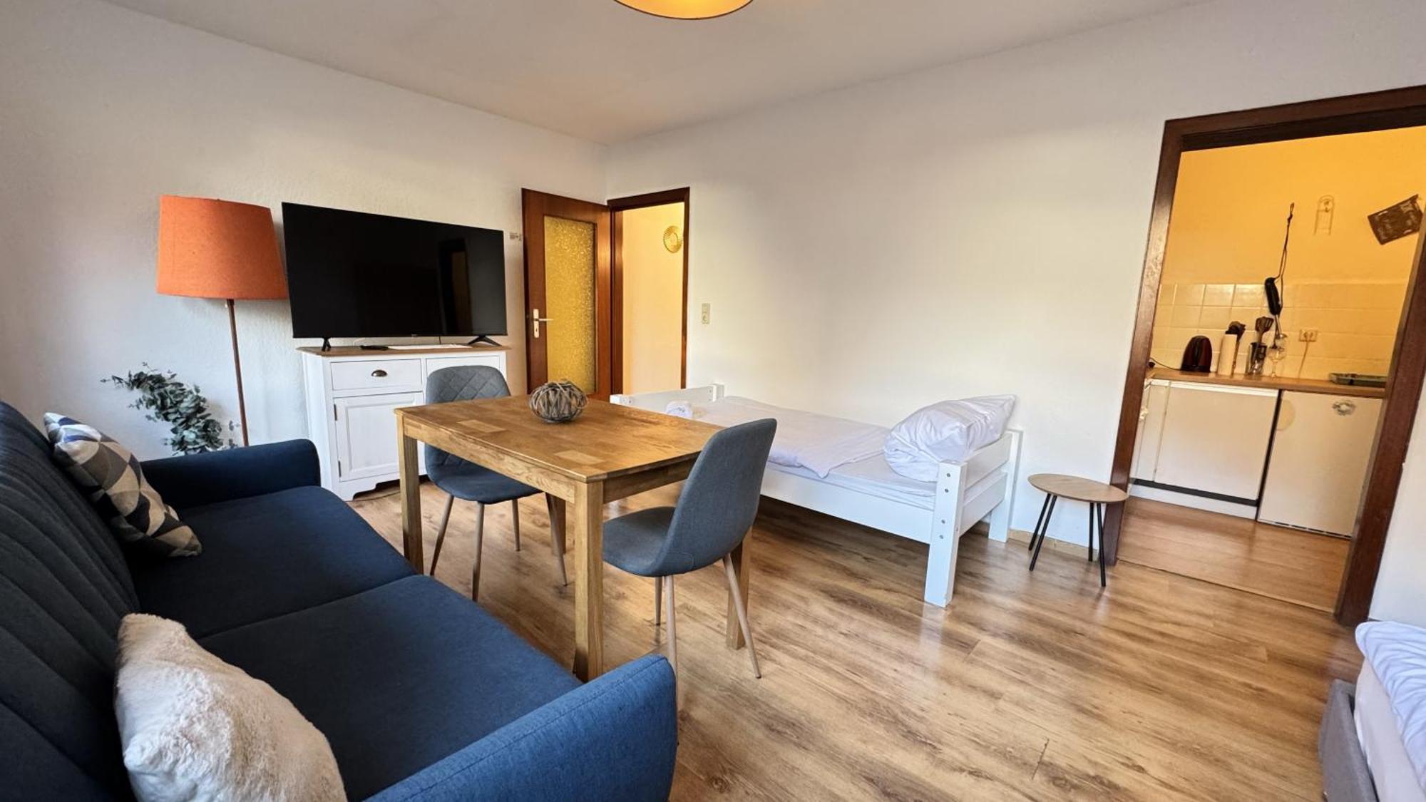 Studio-Apartments Fuer Monteure & Businessgaeste Zentral In Neumünster Extérieur photo