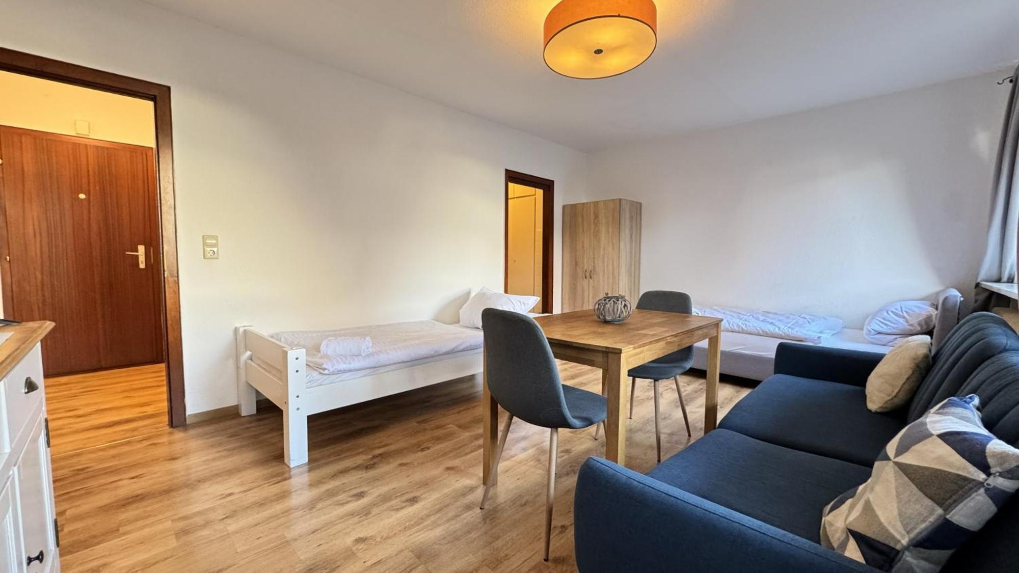Studio-Apartments Fuer Monteure & Businessgaeste Zentral In Neumünster Extérieur photo