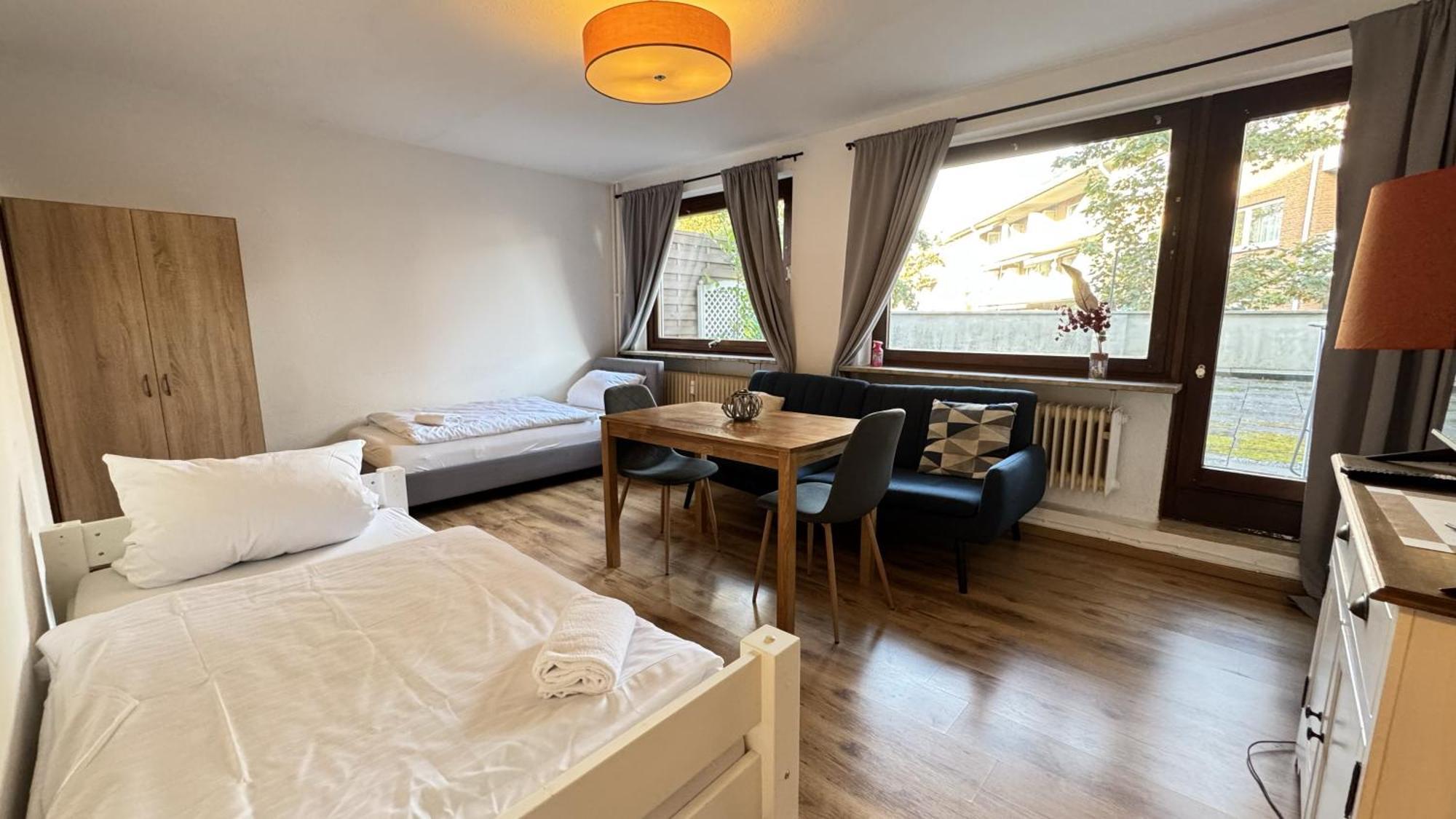 Studio-Apartments Fuer Monteure & Businessgaeste Zentral In Neumünster Extérieur photo
