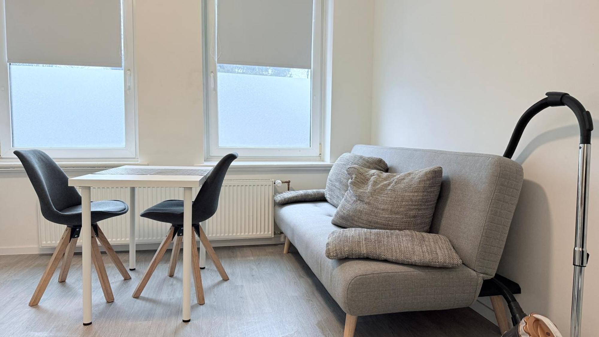 Studio-Apartments Fuer Monteure & Businessgaeste Zentral In Neumünster Extérieur photo